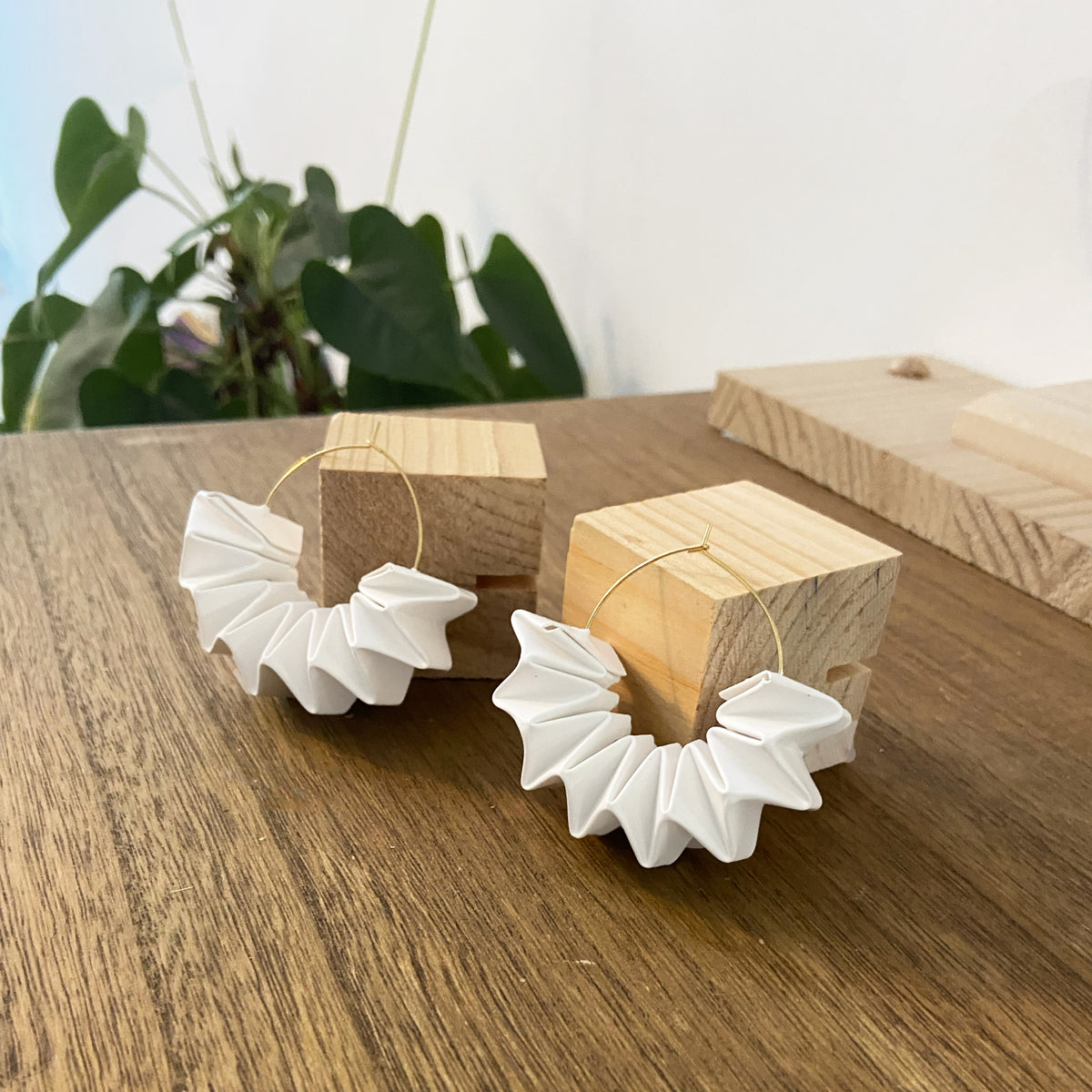 Pendientes Plise de papel de piedra