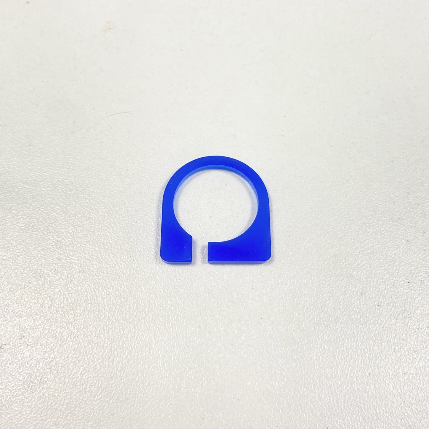Anillo Nodo de metacrilato
