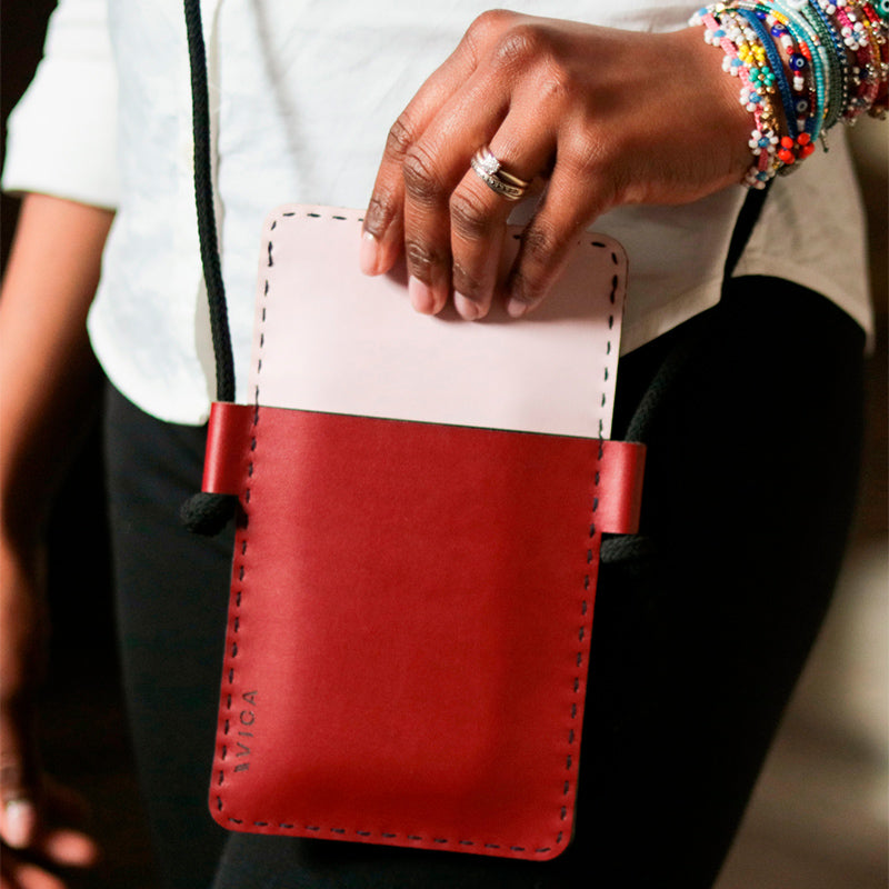 Bolso para móvil de cuero vegano