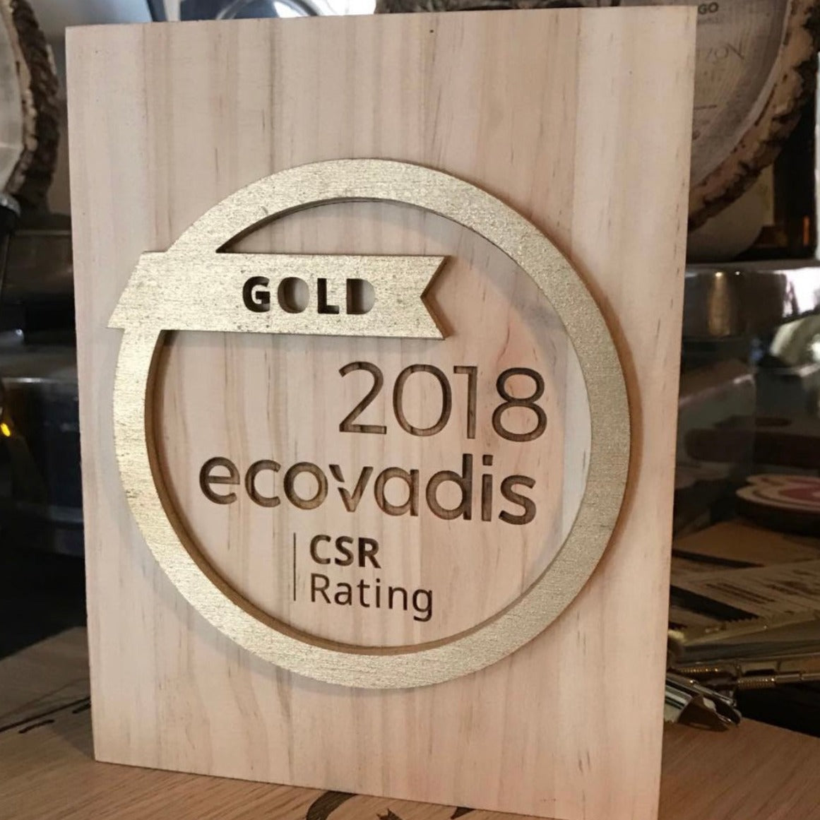 Placa en madera y pizarra