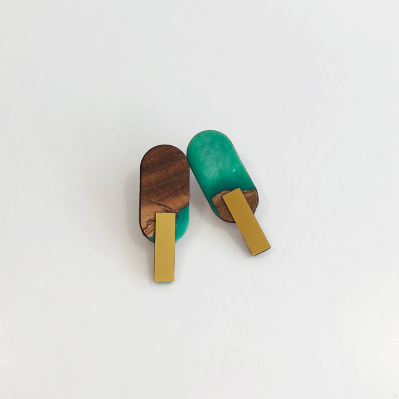 Pendientes de madera y resina, ovalo