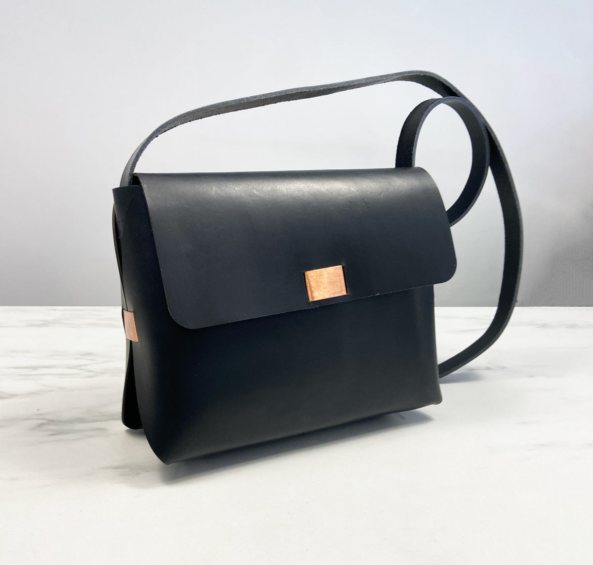 Bolso Arqueta cuero vaqueta