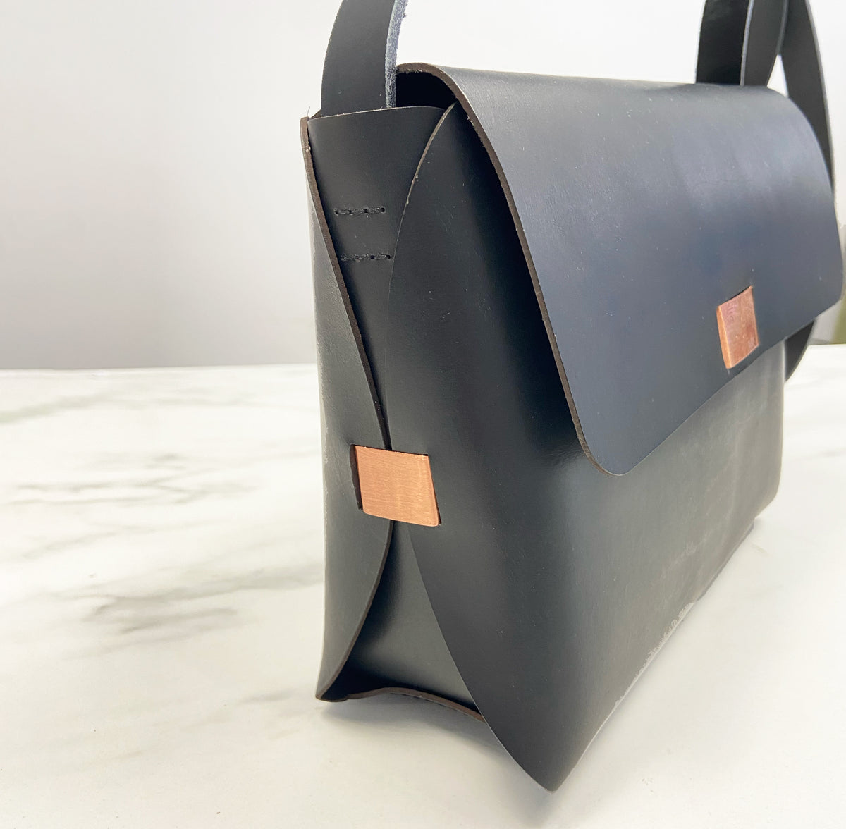 Bolso Arqueta cuero vaqueta