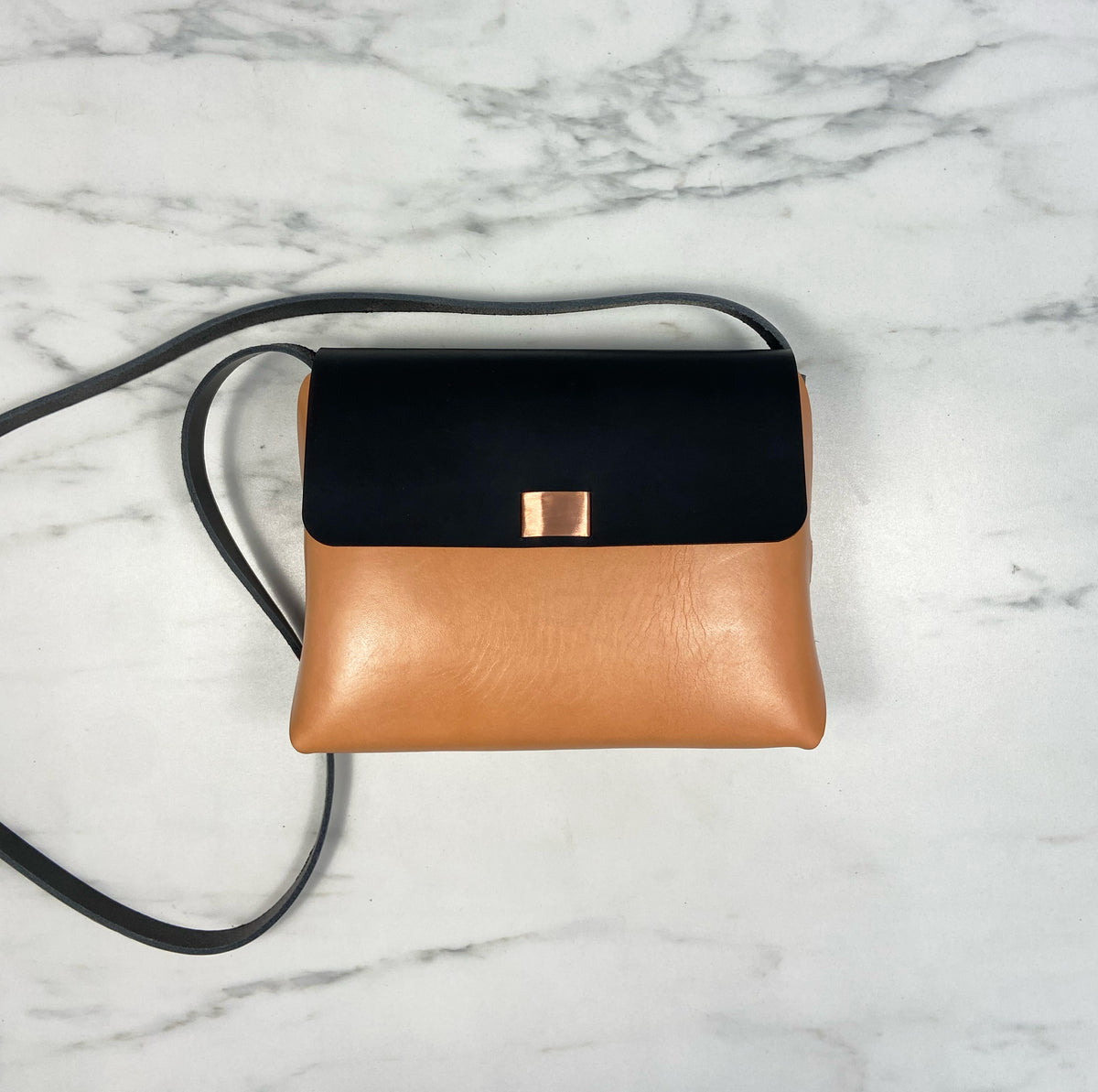 Bolso Arqueta cuero vaqueta
